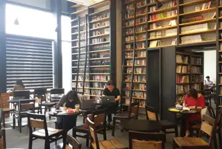 Cafe Cum Library